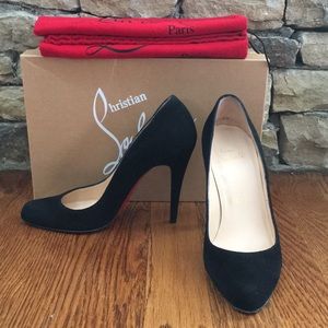 Christian Louboutin black Suede Pumps